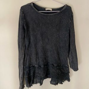 Washed look- black top from altard state